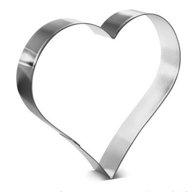 Curvy Heart Cutter 5.5"