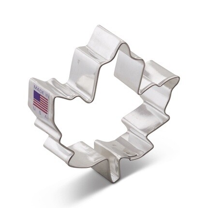 Maple Leaf Cutter 3.25&quot;