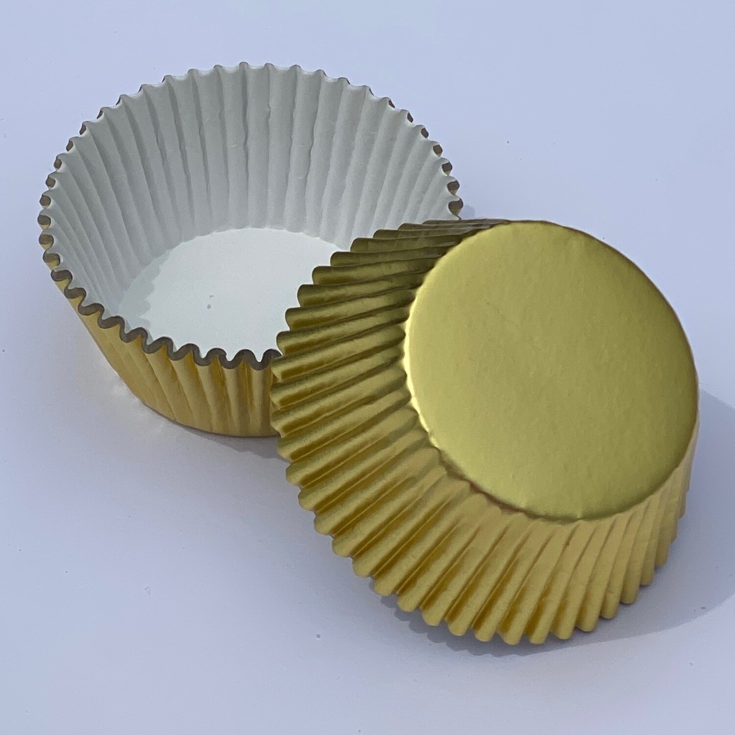 1.5" Gold Foil Treat Cups/40