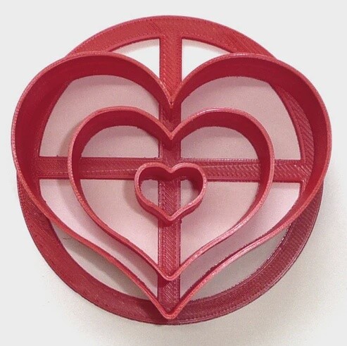 Concha Hearts Stamp 3.5"