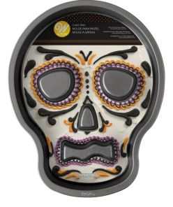 Skull Tube Pan