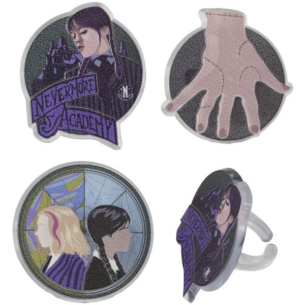 Wednesday Outcasts Are In Rings/6