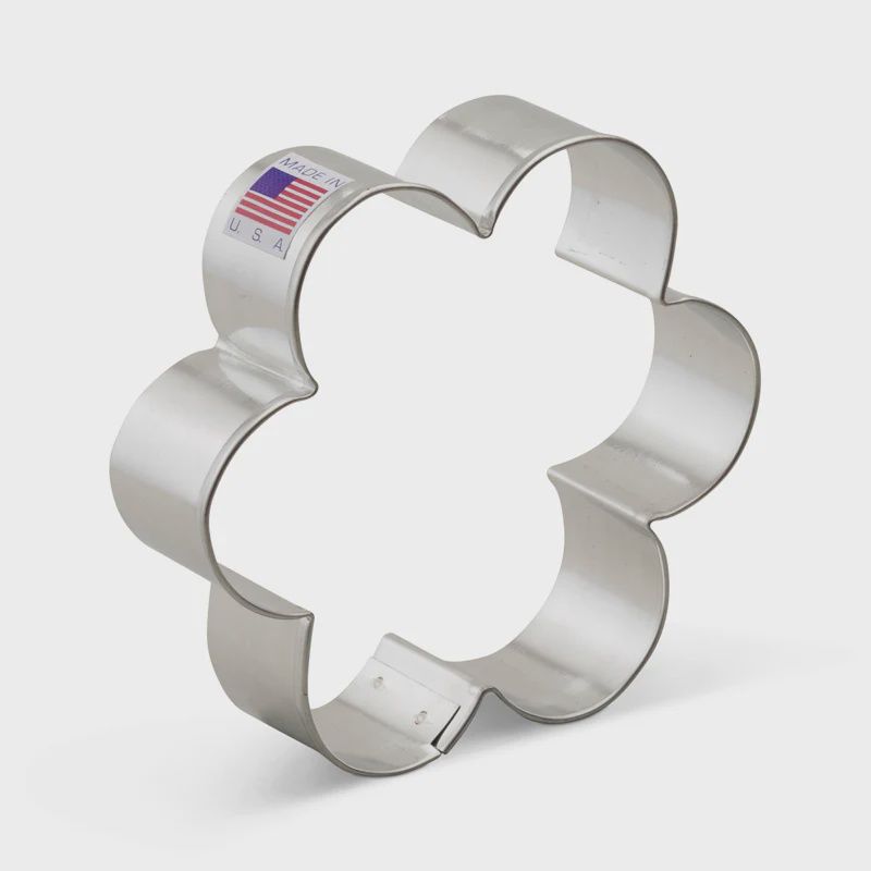 Scalloped Flower 3.75"