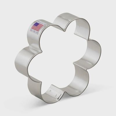 Scalloped Flower 3.75"