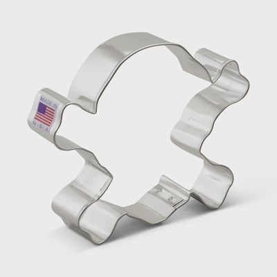 Skull &amp; Crossbones Cutter