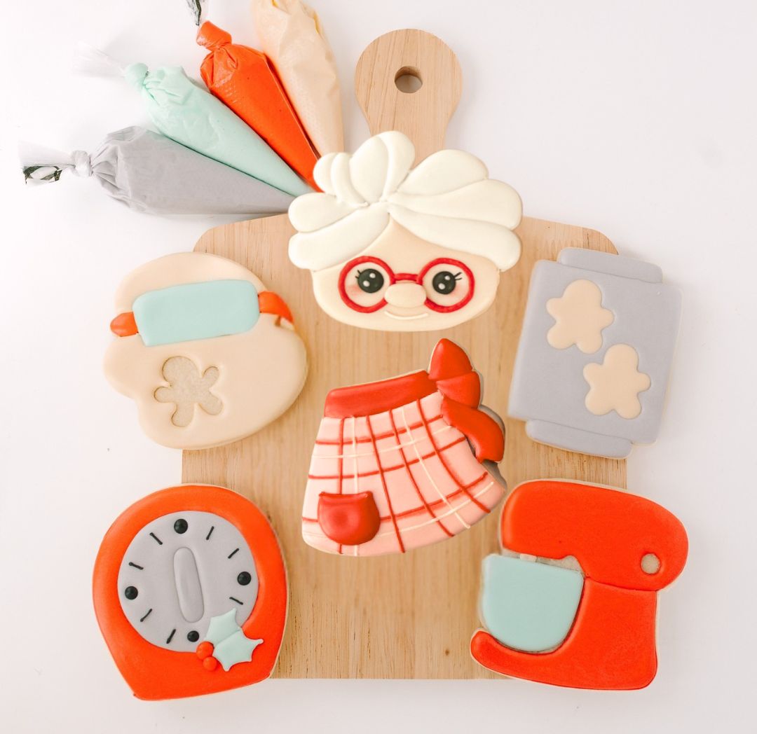 12/13 Christmas Cookie Connection: Mrs Claus’ Kitchen