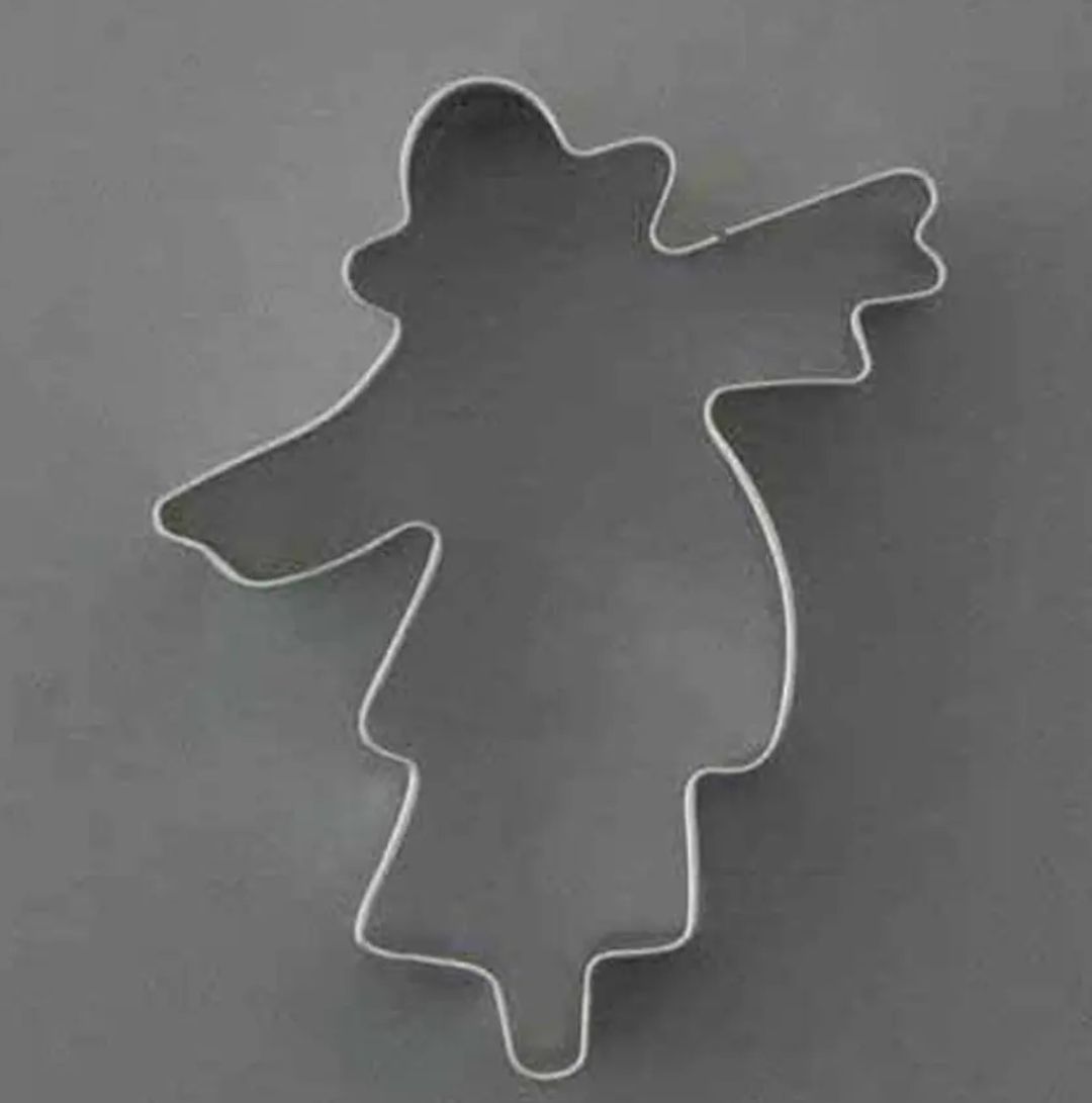 Scarecrow on Post Cutter 4&quot;