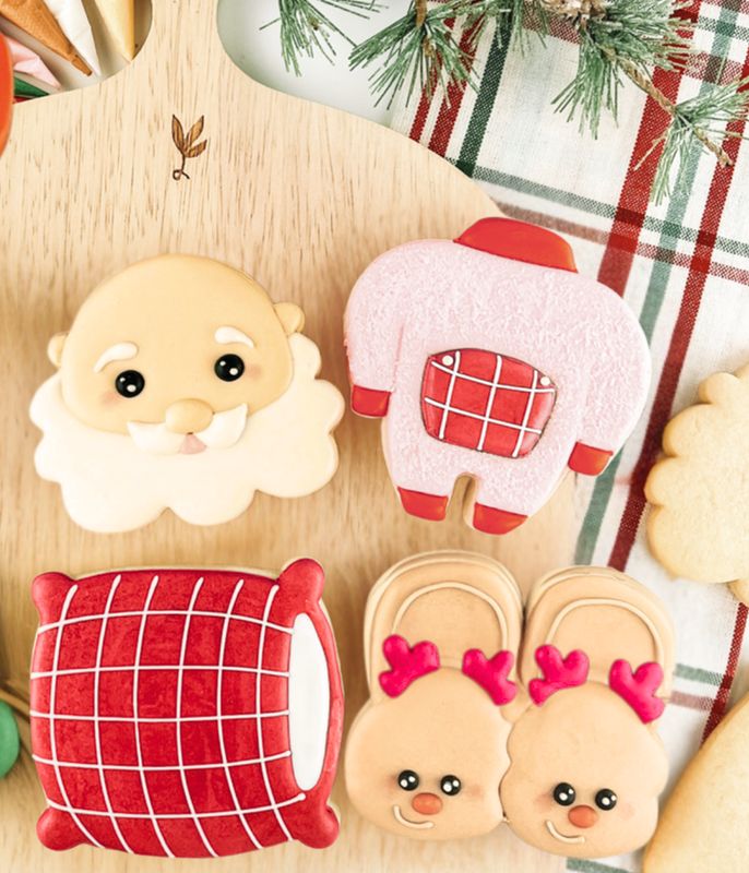 12/13 Kids’ Class: Santa’s Sweet PJ Party