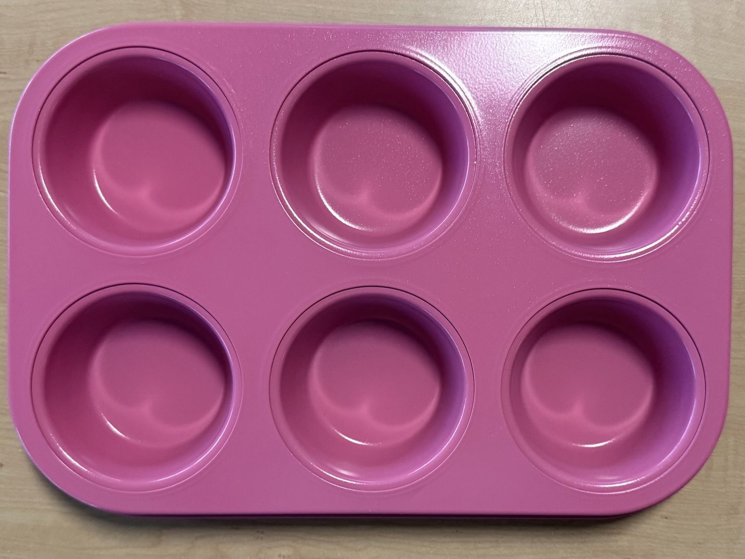 6 Cavity Cupcake Non-Stick Pink Pan