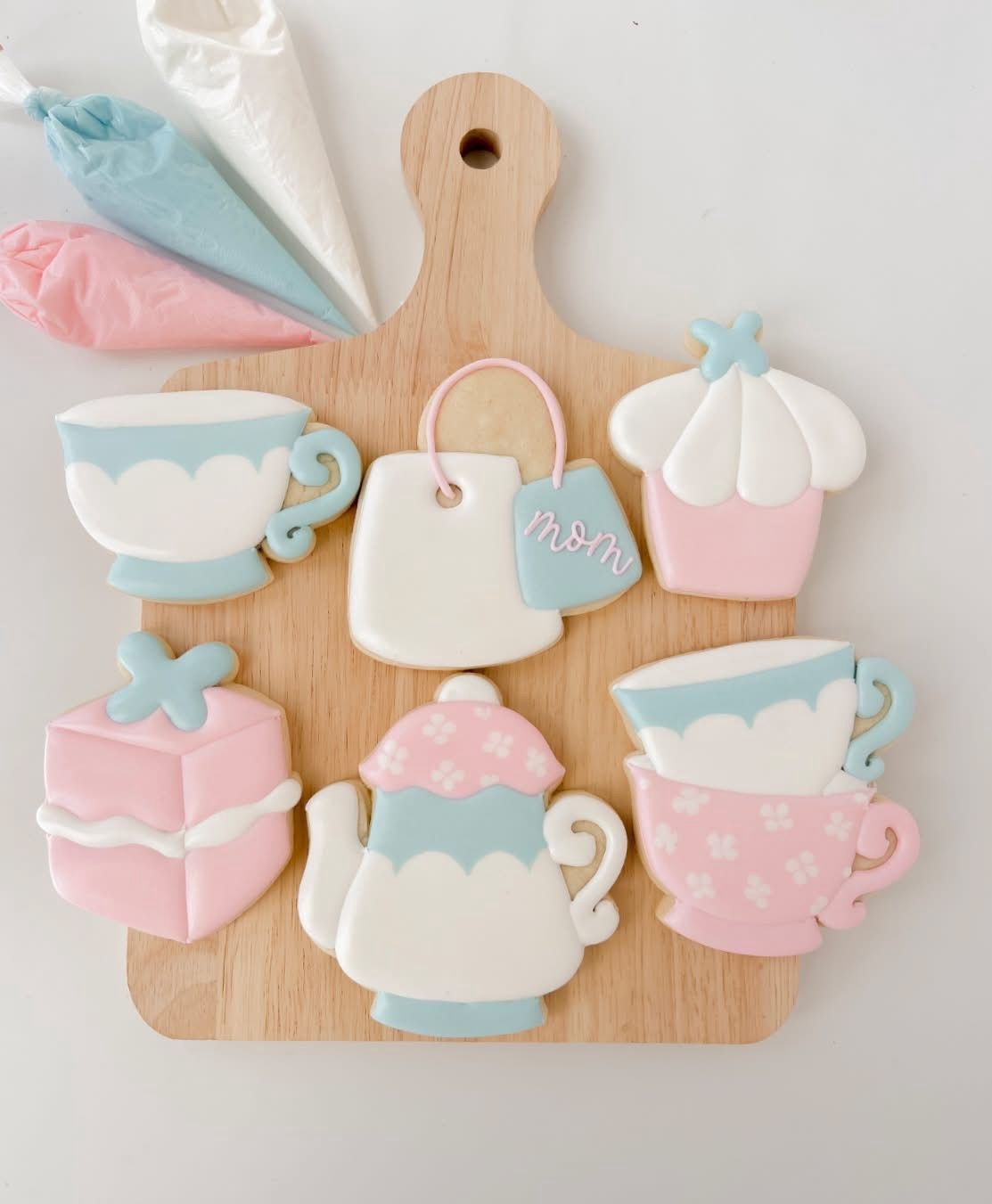 5/15 Cookie Connection: Mom &amp; Me Tea
