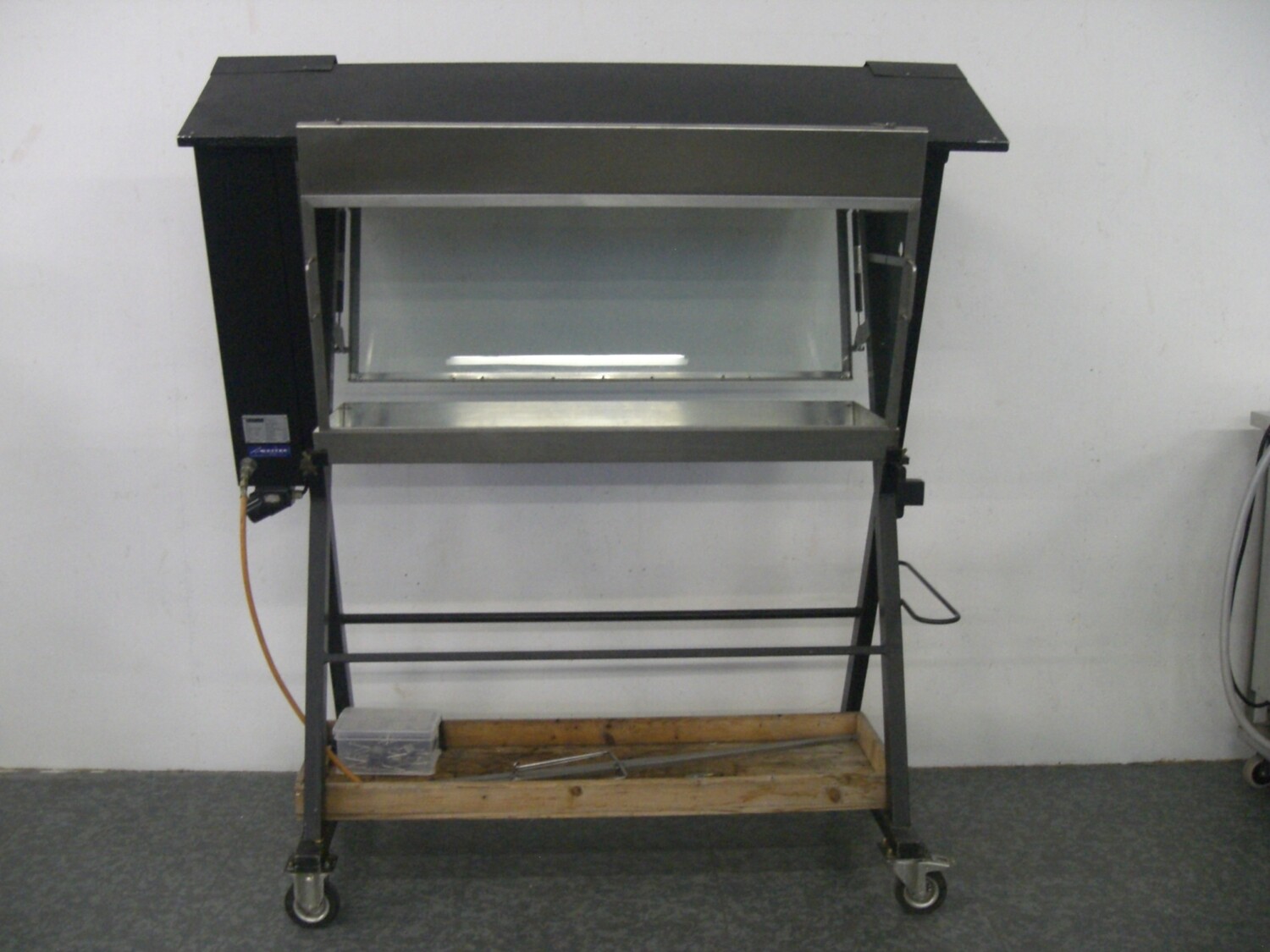 Spanferkel-/Hennelegrill (Hubertus 3) fahrbar