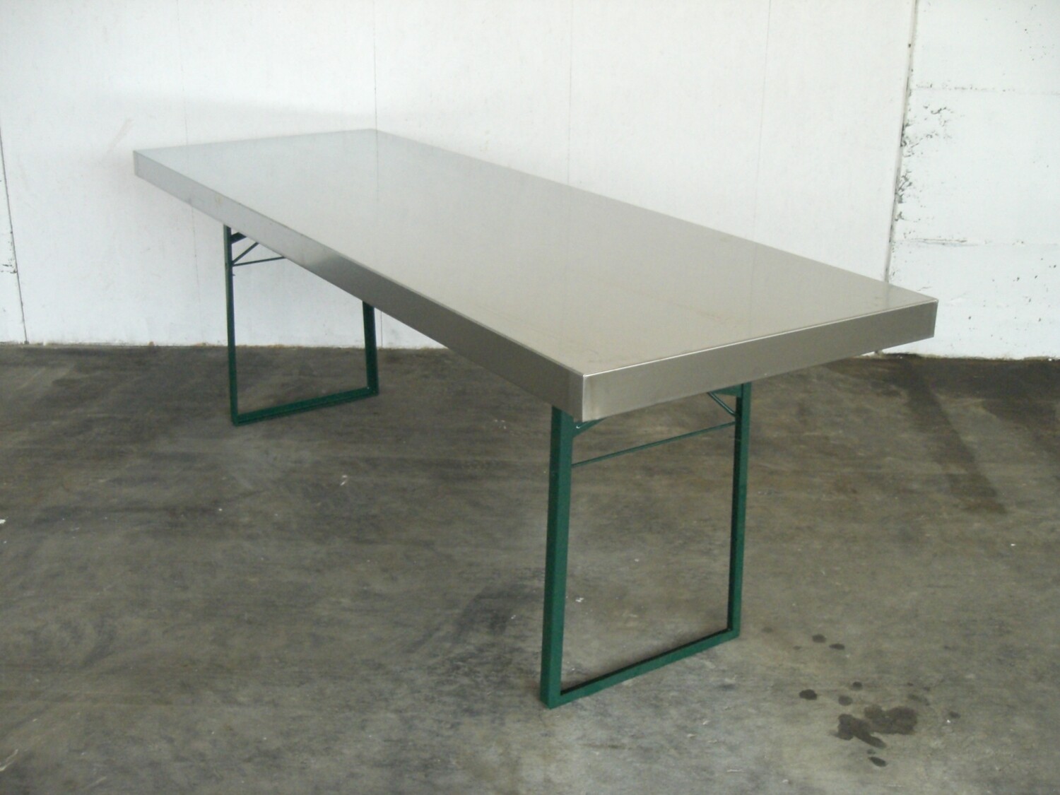 Arbeitstisch 75 x 220 cm mit NIRO-Haube