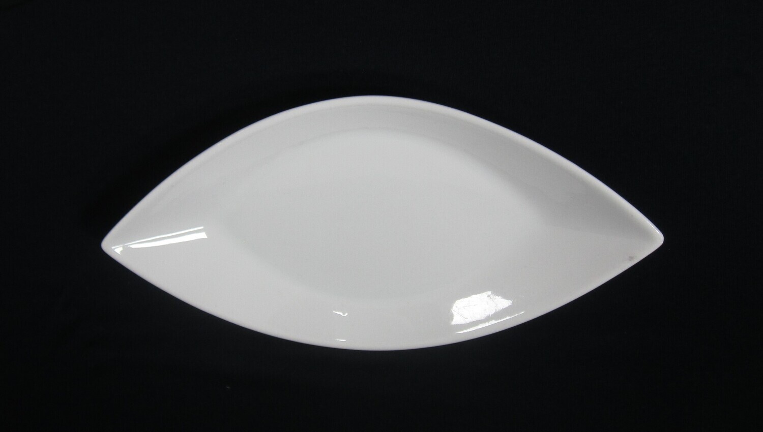 Anrichteplatte oval weiß 30,5 cm x 16 cm