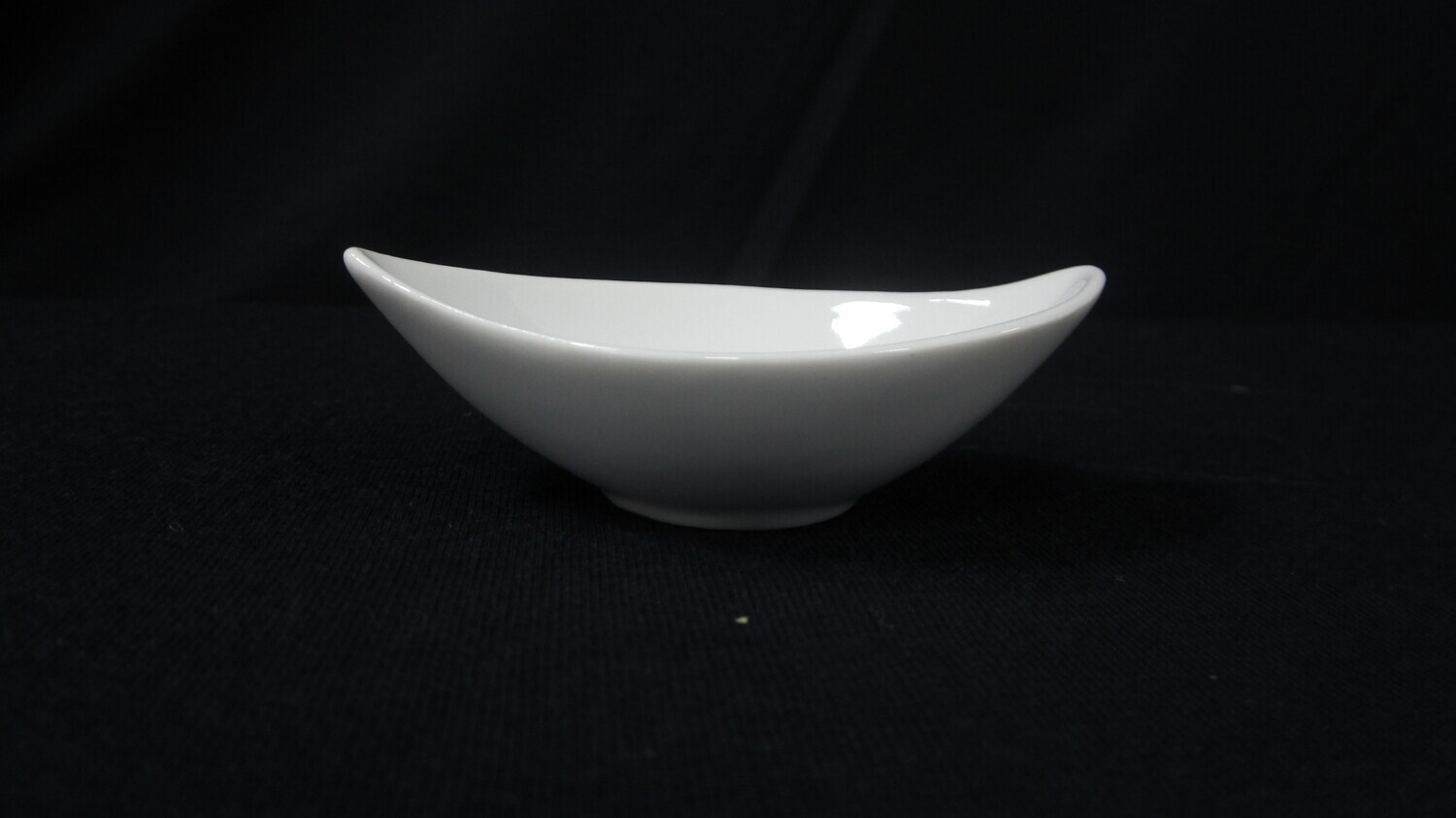 Tapasschale oval weiß
