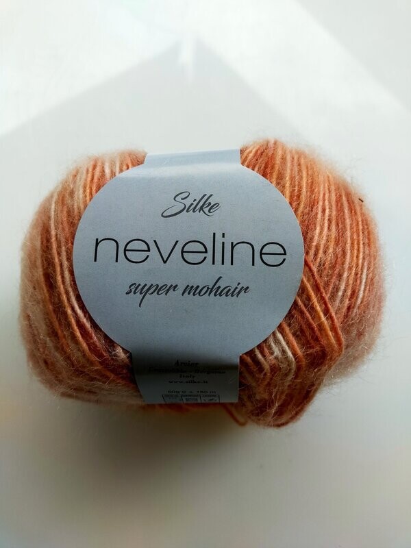 Neveline Print