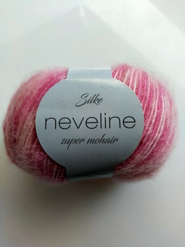 Neveline Print