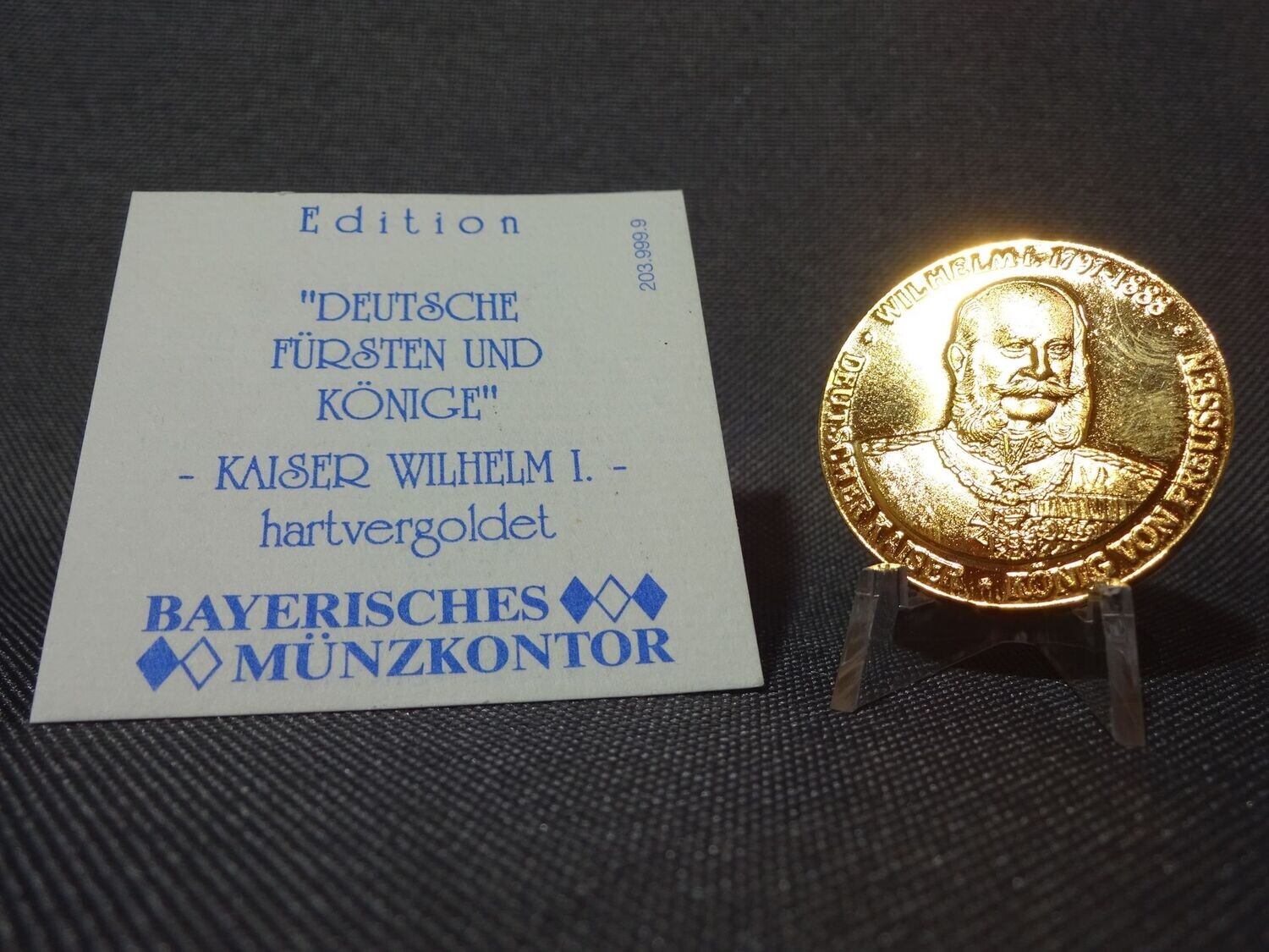 Medaille Deutsches Kaiserreich Wilhelm I. Preussen Dreikaiserjahr 1888 Hartvergoldet Medaille Deutsches Kaiserreich Wilhelm I. Preussen Dreikaiserjahr 1888 Hartvergoldet