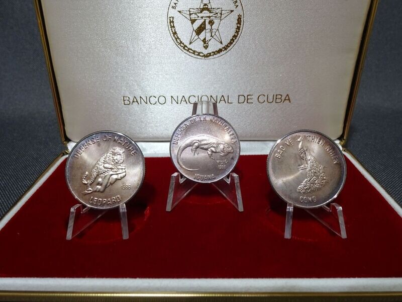 Silbermünzen Set Kuba Afghanistan Vietnam 1985 1986 Pesos Dong Afghanis Leopard Leguan Pfau WWF Naturschutz Patina