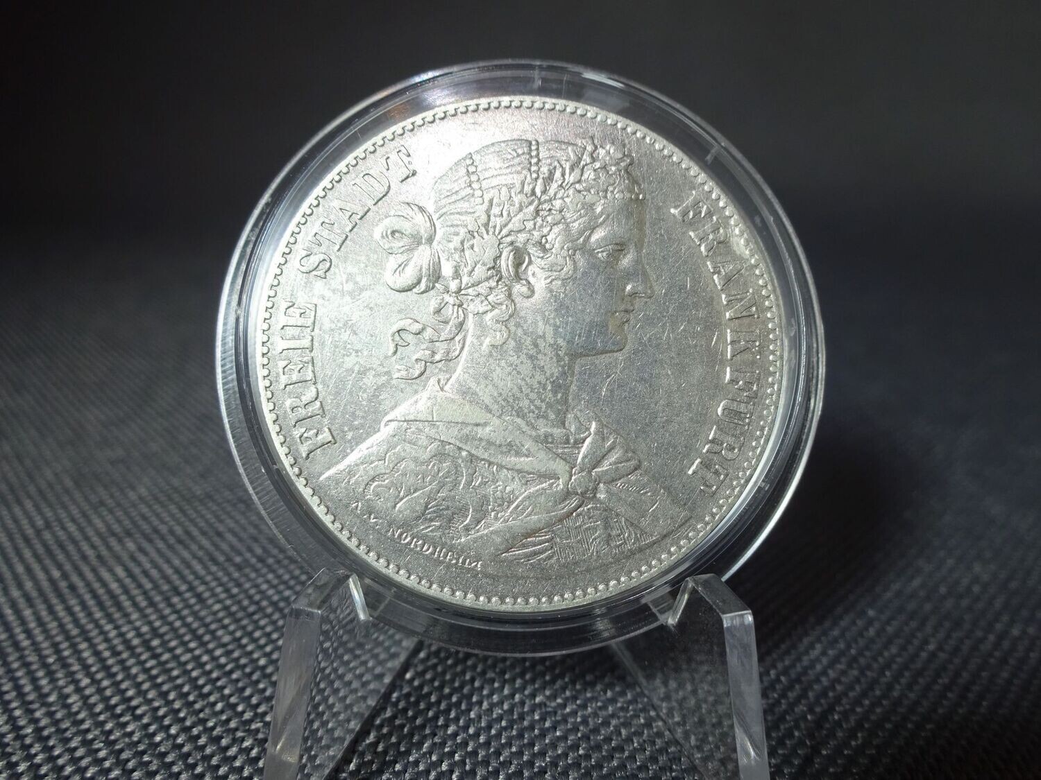 Silbermünze 1860 1 Taler Altdeutschland Freie Stadt Frankfurt Vereinstaler Silbermünze 1860 1 Taler Altdeutschland Freie Stadt Frankfurt Vereinstaler