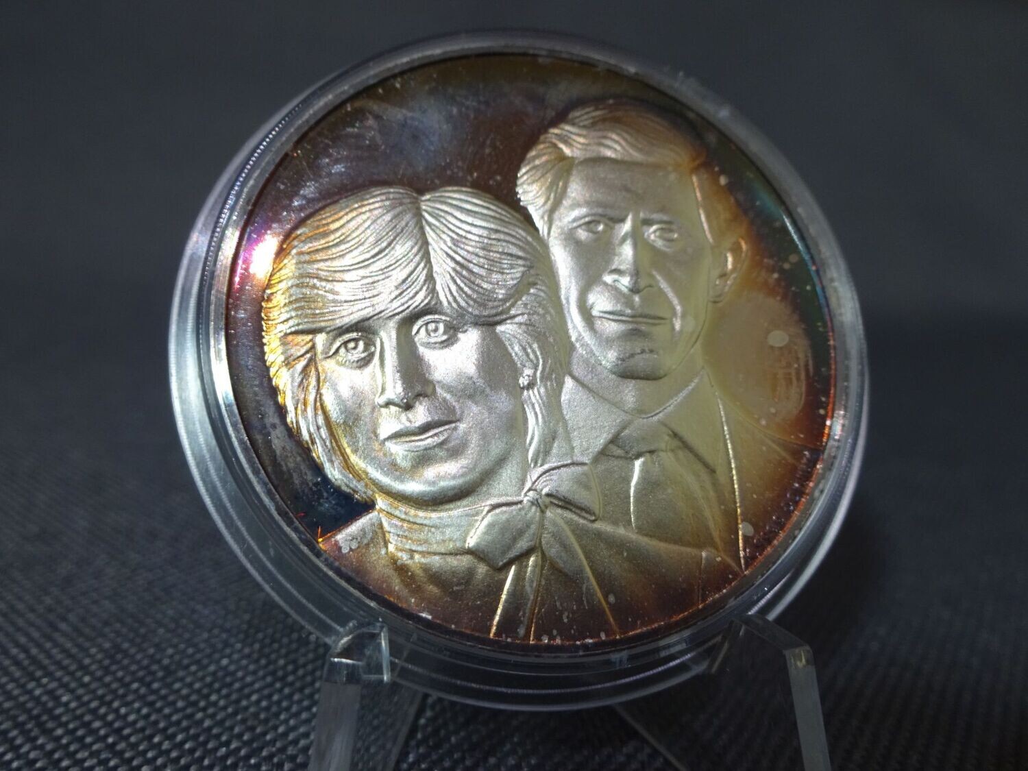 Silbermedaille 1981 Deutschland Hochzeit Lady Diana Spencer Prinz Charles London St. Paul's Kathedrale Lila Patina Silbermedaille 1981 Deutschland Hochzeit Lady Diana Spencer Prinz Charles London St. Paul's Kathedrale Lila Patina