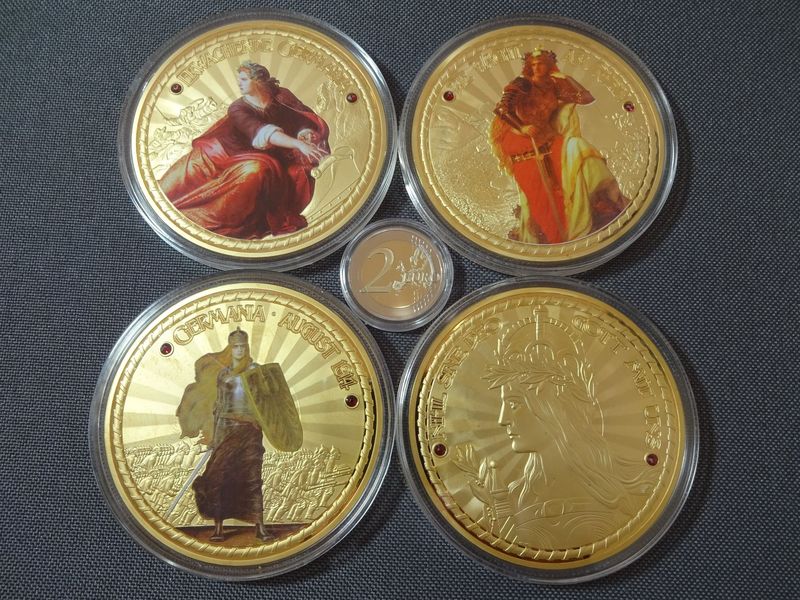 Medaillen Set Deutschland Germania Farbe Swarovski Vergoldet Gigantenprägung 70 mm
