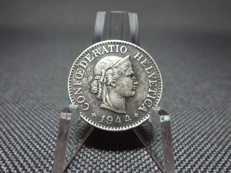 Münze Schweiz 1944 10 Rappen Helvetia Patina