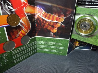 Münzen Medaille Set 2000 Niederlande Belgien 5 Gulden 50 Franken Medaille Fussball EM Münzen Medaille Set 2000 Niederlande Belgien 5 Gulden 50 Franken Medaille Fussball EM