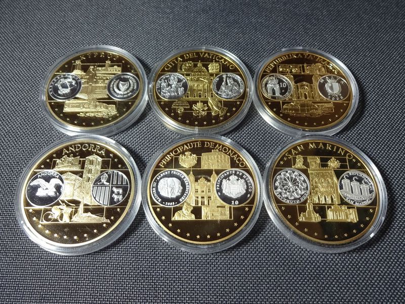 Medaillen Set Europa Zypern Vatikan Malta Andorra Monaco San Marino Vergoldet