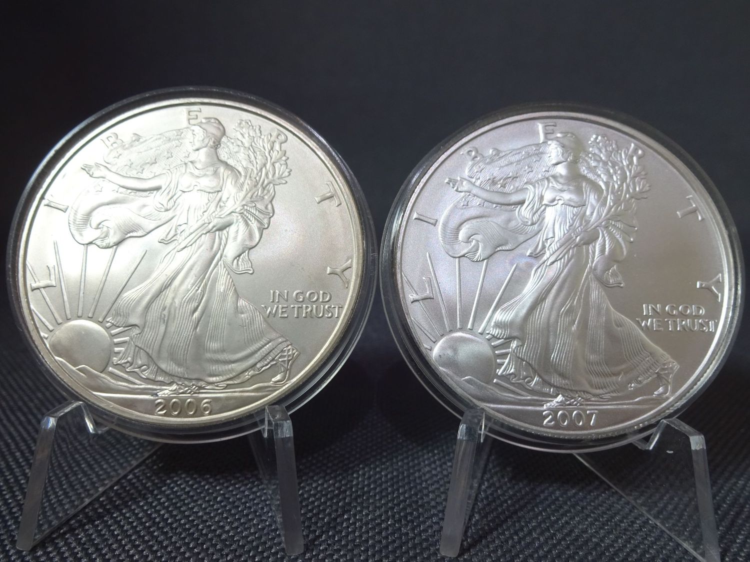 Silbermünzen Set USA 2006 & 2007 1 Dollar American Silver Eagle Walking Liberty 1 Oz Unze Silbermünzen Set USA 2006 & 2007 1 Dollar American Silver Eagle Walking Liberty 1 Oz Unze