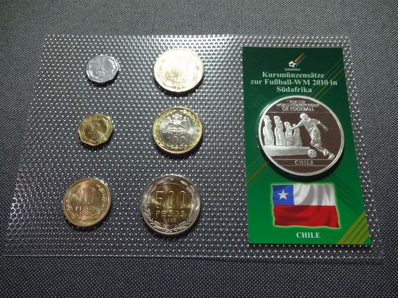 Kursmünzensatz KMS Set Chile 1 Peso - 500 Pesos Fussball WM 2010 Südafrika Medaille Kursmünzensatz KMS Set Chile 1 Peso - 500 Pesos Fussball WM 2010 Südafrika Medaille
