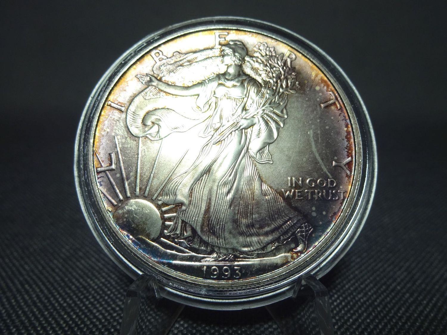 Silbermünze USA 1993 1 Dollar American Silver Eagle Walking Liberty 1 Oz Unze Lila Patina Silbermünze USA 1993 1 Dollar American Silver Eagle Walking Liberty 1 Oz Unze Lila Patina
