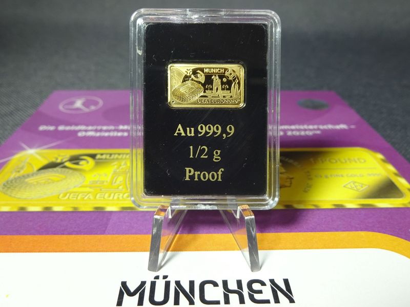 Goldbarren Gibraltar 2020 1 Pound UEFA Fussball EM Stadion München Münzbarren Proof 0,5 g