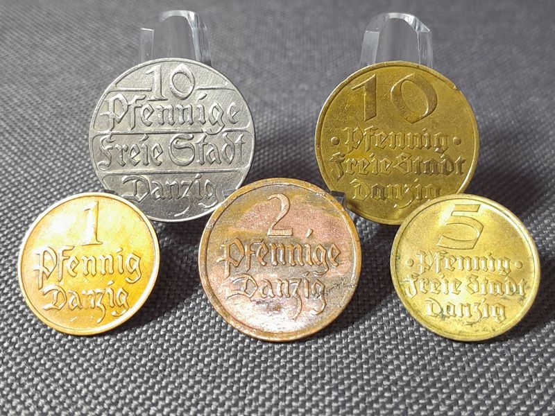 Münzen Set Nebengebiete Freie Stadt Danzig 1923 1926 1932 1 2 5 10 Pfennig Fisch Patina Erhaltung Münzen Set Nebengebiete Freie Stadt Danzig 1923 1926 1932 1 2 5 10 Pfennig Fisch Patina Erhaltung