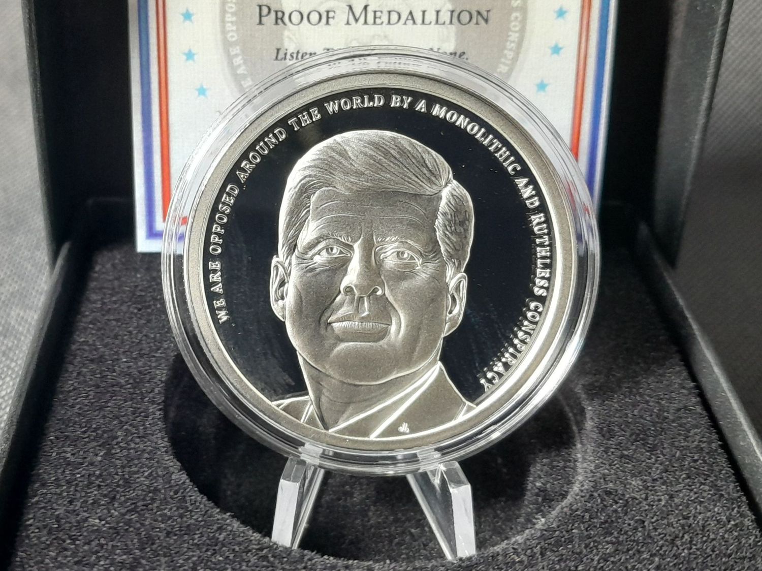 Silbermedaille USA 2022 Kennedy Verschwörung Conspiracy Zitat Silver Shield PP Proof 1 Oz Unze