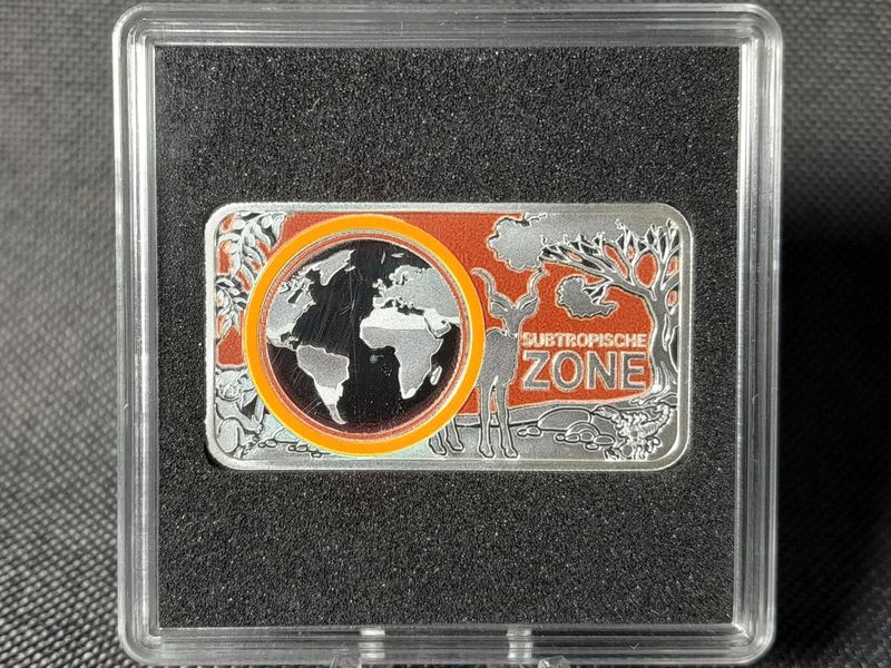 Silberbarren Deutschland 2017 Planet Erde UV Lack Ring Fluoreszierend Farbe Subtrop. Zone 1/2 Oz Unze Silberbarren Deutschland 2017 Planet Erde UV Lack Ring Fluoreszierend Farbe Subtrop. Zone 1/2 Oz Unze