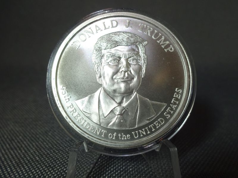 Silbermedaille USA 45. President Donald J. Trump 1 Oz Unze