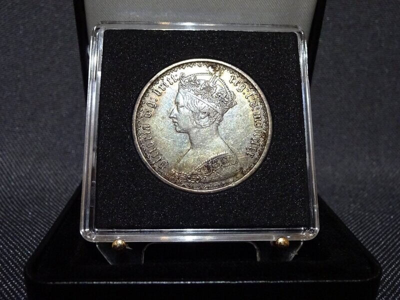Silbermünze England 1870 1 Florin 2 Shillings Gothic Type Queen Victoria mdccclxx Patina