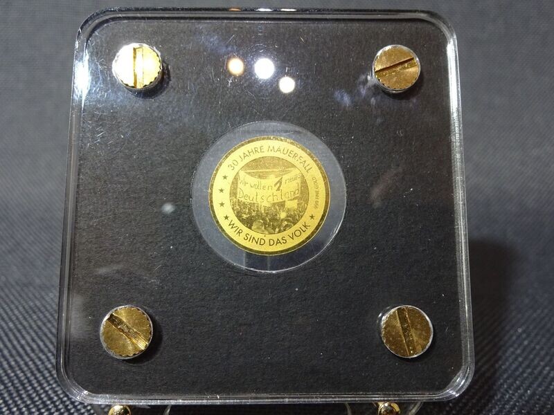 Goldmünze Tschad 2019 Mauerfall Wir sind das Volk 3000 Francs 1/500 Oz Unze Goldmünze Tschad 2019 Mauerfall Wir sind das Volk 3000 Francs 1/500 Oz Unze