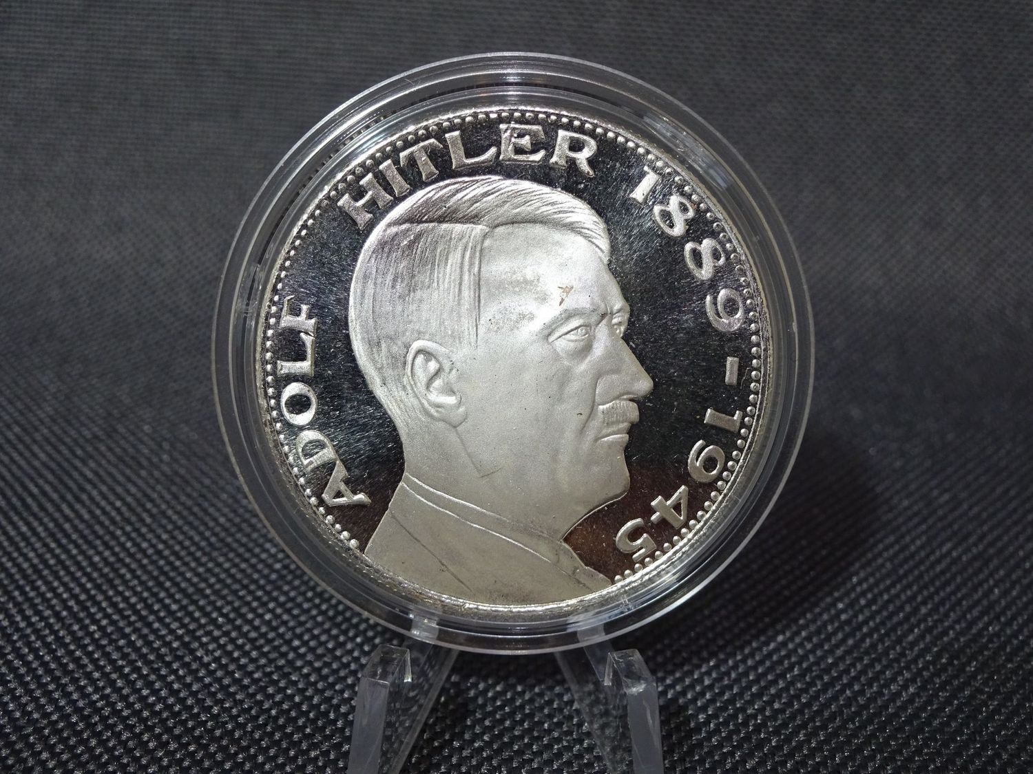 Medaille Drittes Reich Adolf Hitler 1889 - 1945 Ein Volk Ein Reich Ein Führer Medaille Drittes Reich Adolf Hitler 1889 - 1945 Ein Volk Ein Reich Ein Führer