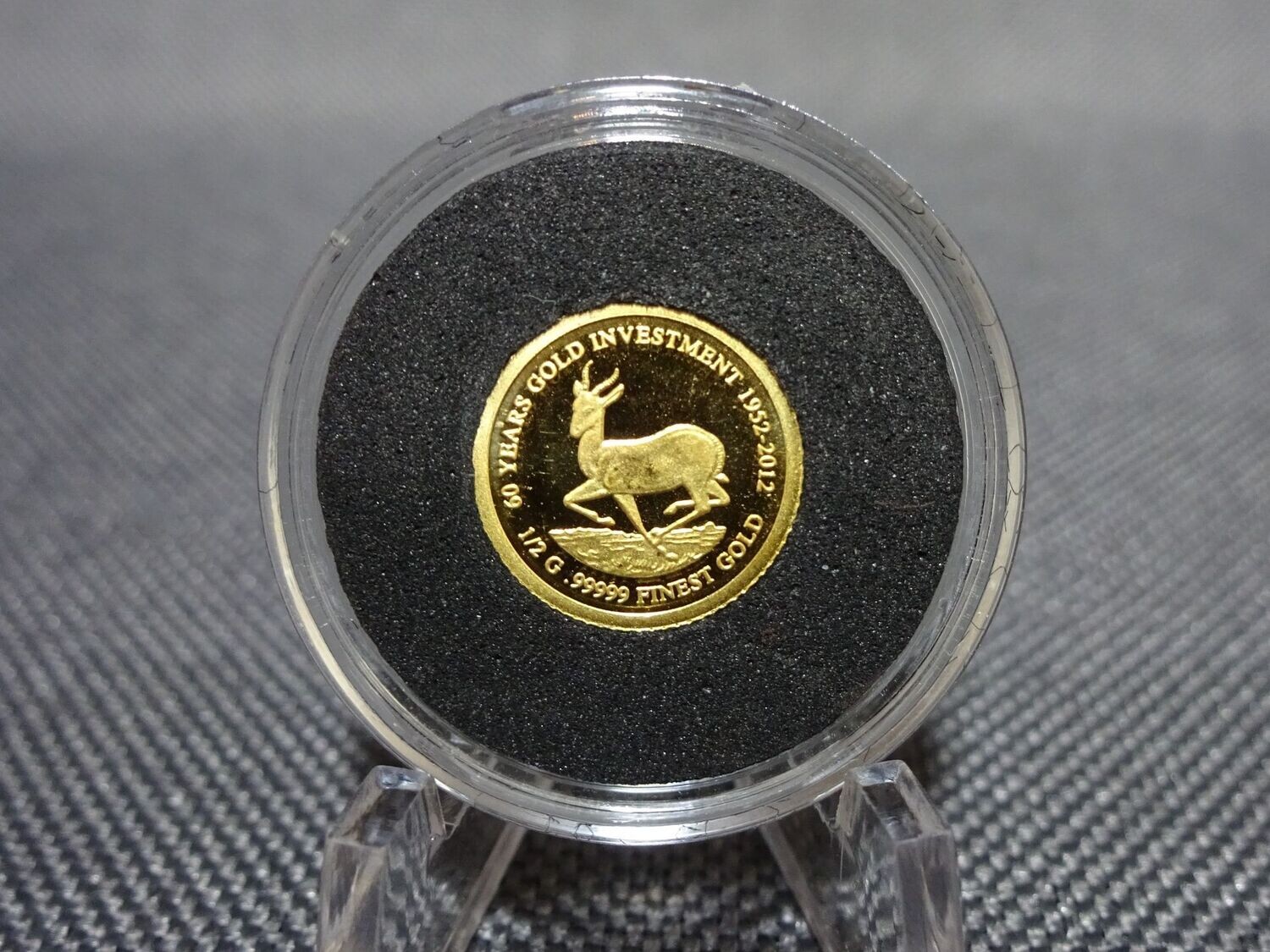 Goldmünze Gabun 2012 1000 Francs Springbok 60 Years Gold Investment Proof 0,5 g Goldmünze Gabun 2012 1000 Francs Springbok 60 Years Gold Investment Proof 0,5 g