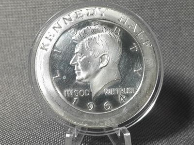 Silbermedaille USA Half 1/2 Dollar John F. Kennedy Liberty 1 Oz Unze Silbermedaille USA Half 1/2 Dollar John F. Kennedy Liberty 1 Oz Unze