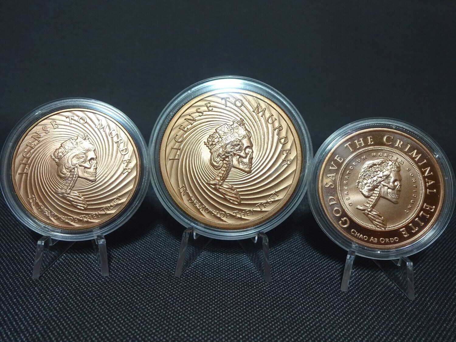 Medaillen Set USA Skull Queen Elisabeth II. License Murder God Save Criminal Elite Kupfer 1 & 2 Oz Unze