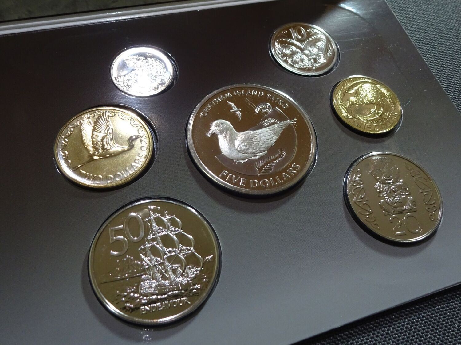 Kursmünzensatz KMS Set Neuseeland 2004 5 Cent - 5 Dollars Kursmünzensatz KMS Set Neuseeland 2004 5 Cent - 5 Dollars
