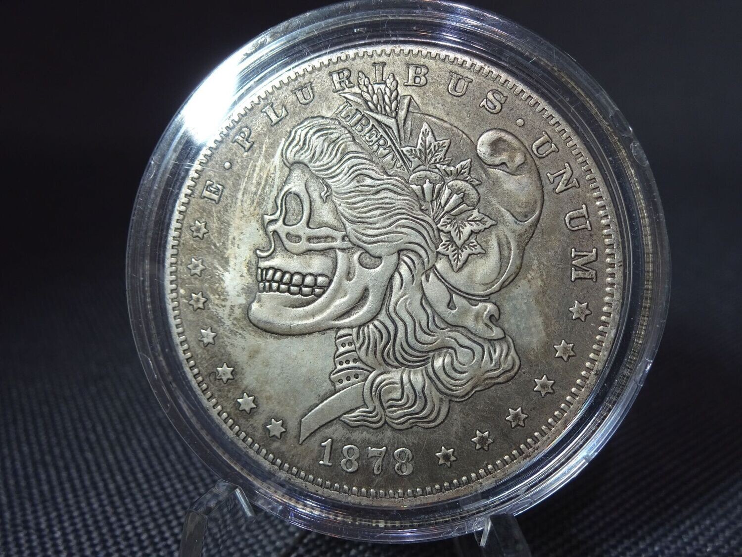 Münze USA 1878 Skull Morgan Dollar Liberty Eagle Replikat Totenschädel Münze USA 1878 Skull Morgan Dollar Liberty Eagle Replikat Totenschädel