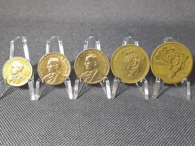 Münzen Set Brasilien 1944 1945 1946 10 20 50 Centavos 1 2 Cruzeiros Münzen Set Brasilien 1944 1945 1946 10 20 50 Centavos 1 2 Cruzeiros