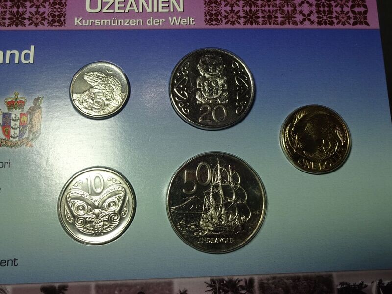 Kursmünzensatz KMS Set Neuseeland 2003 - 2005 Ozeanien 10 Cent - 1 Dollar Kursmünzensatz KMS Set Neuseeland 2003 - 2005 Ozeanien 10 Cent - 1 Dollar