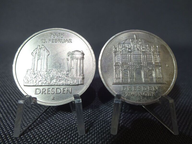 Münzen Set DDR 1985 5 Mark 1945 Dresden Zwinger