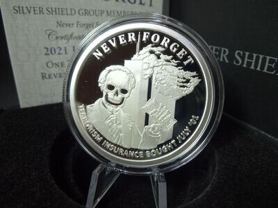 Silbermedaille USA 2021 World Trade Center Lucky Larry Skull Totenschädel Silver Shield Proof 1 Oz Unze