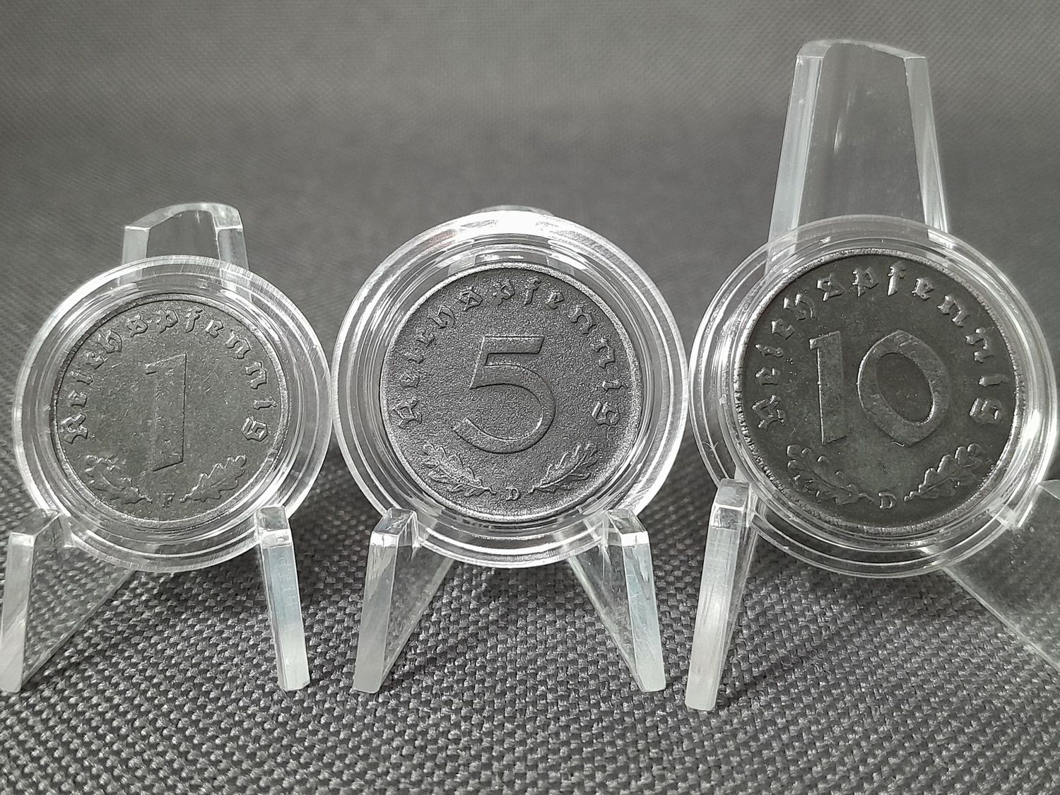 Münzen Set Drittes Reich 1942 1943 1944 D F 1 5 10 Reichspfennig München Stuttgart Erhaltung!!! Münzen Set Drittes Reich 1942 1943 1944 D F 1 5 10 Reichspfennig München Stuttgart Erhaltung!!!