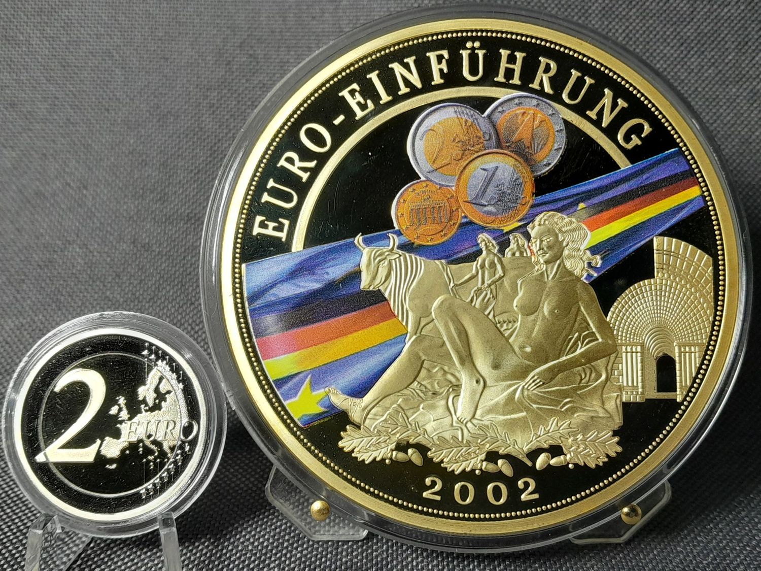 Medaille Deutschland 2002 Euro Einführung Nackte Europa Stier Vergoldet PP Proof 70 mm Gigantenprägung Medaille Deutschland 2002 Euro Einführung Nackte Europa Stier Vergoldet PP Proof 70 mm Gigantenprägung